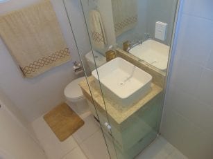 Apartamento Decorado - Foto do banheiro da suíte do Residencial Vista Bella