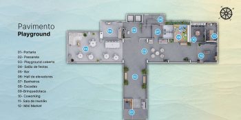 Planta baixa ilustrada e colorida do "Pavimento Playground" do empreendimento Blue Sea Smart Living, apresentando uma disposição em formato de T com 12 áreas numeradas sobre um fundo texturizado em degradê azul e areia. A imagem inclui uma legenda lateral listando cada área correspondente ao número, como Portaria, Passarela, Salão de Festas, Brinquedoteca, Coworking e Mini Market.